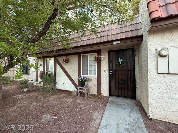 3914 Visby Lane , Las Vegas, NV 89119