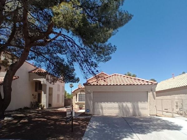 8183 Burnt Sienna Street, Las Vegas, NV 89123