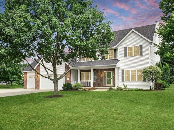 3058 Saddle Brooke Trail, Sun Prairie, WI 53590