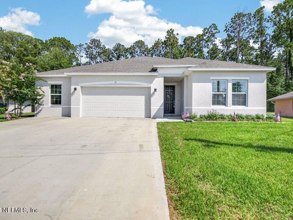 14 WOODWORTH Drive, Palm Coast, FL 32164