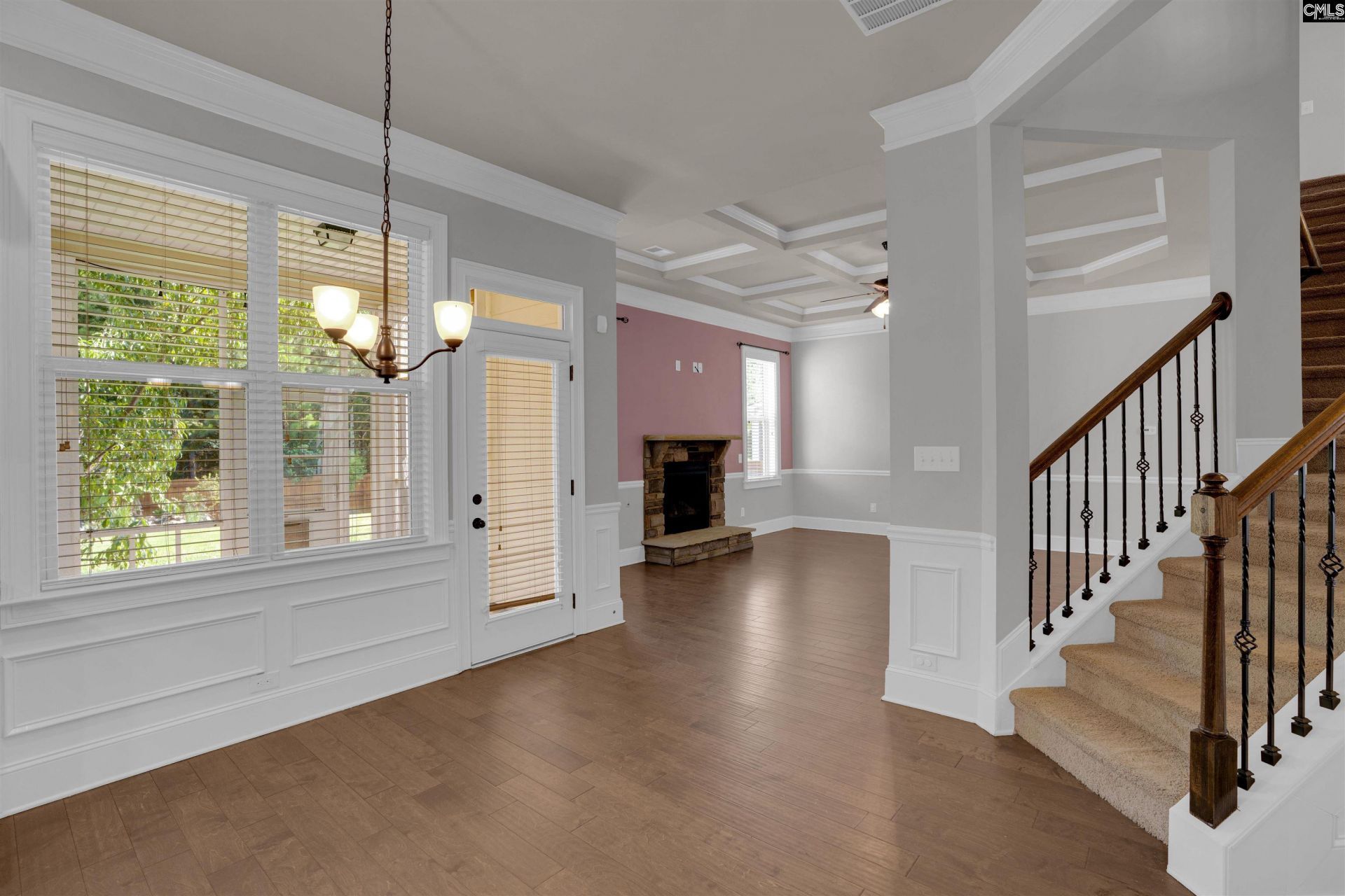 180 Crimson Queen Drive Photo 11