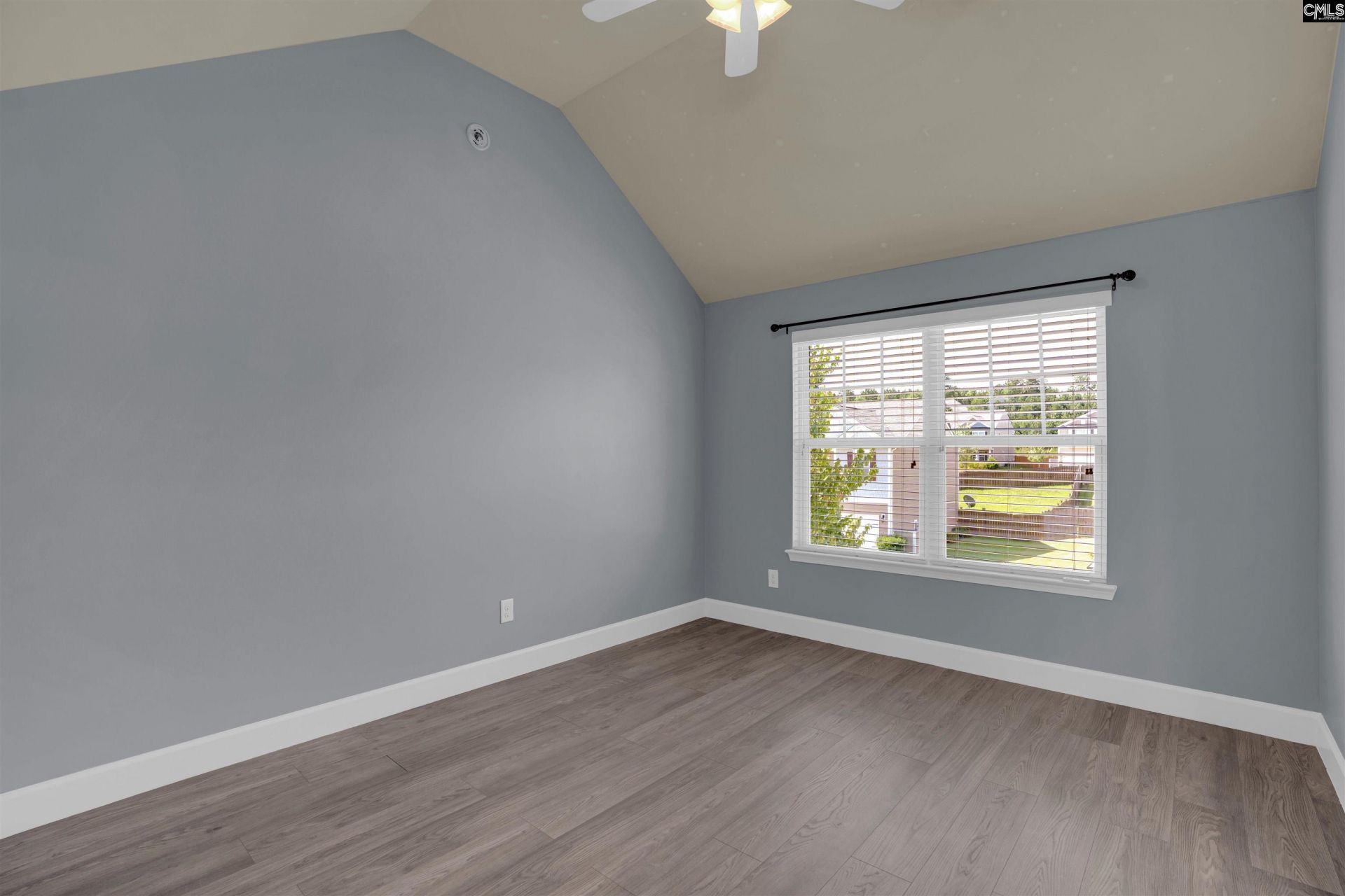 180 Crimson Queen Drive Photo 29