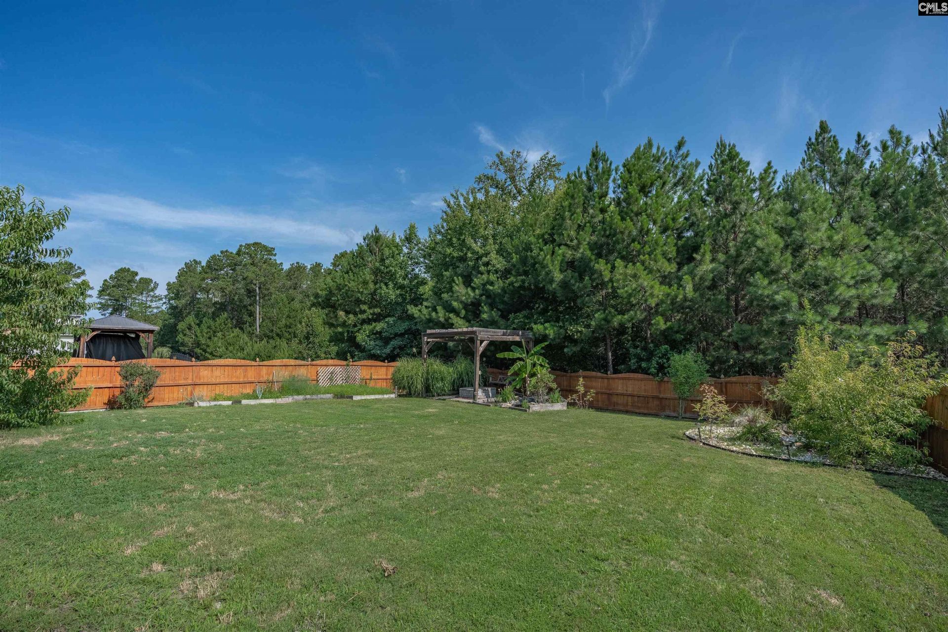 180 Crimson Queen Drive Photo 47