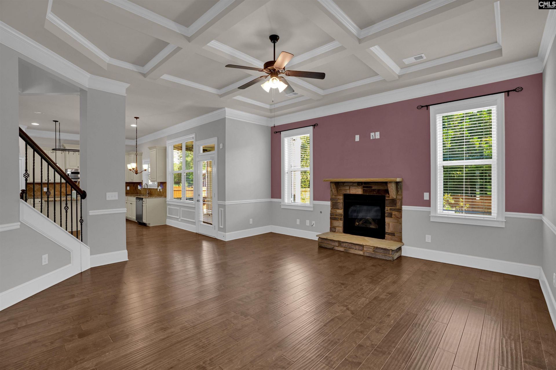 180 Crimson Queen Drive Photo 9