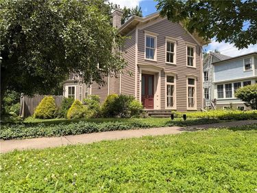 18 Eagle Street, Cooperstown, NY 13326