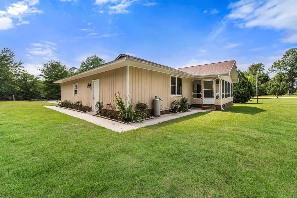4098 Slaughter Drive Photo 18