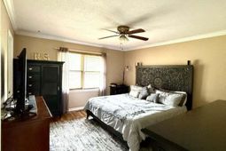4098 Slaughter Drive photo 4