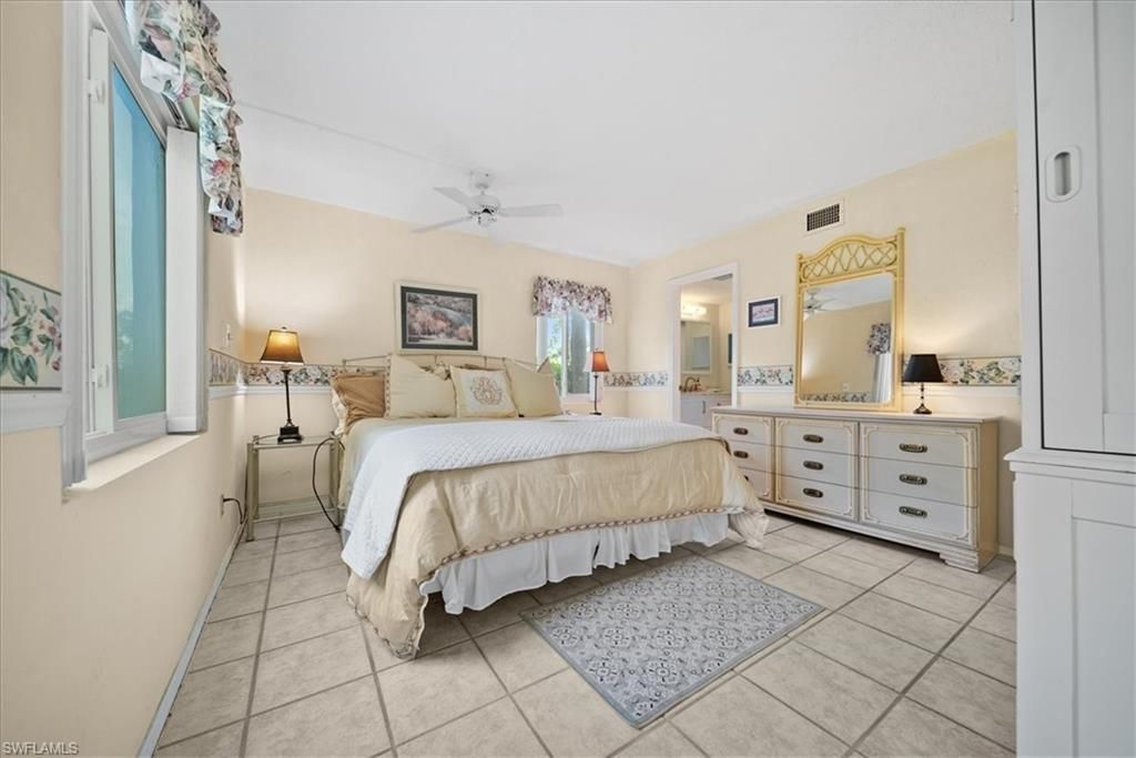 1001 Foxfire Ln , Unit 102, Naples, FL 34104 Photo