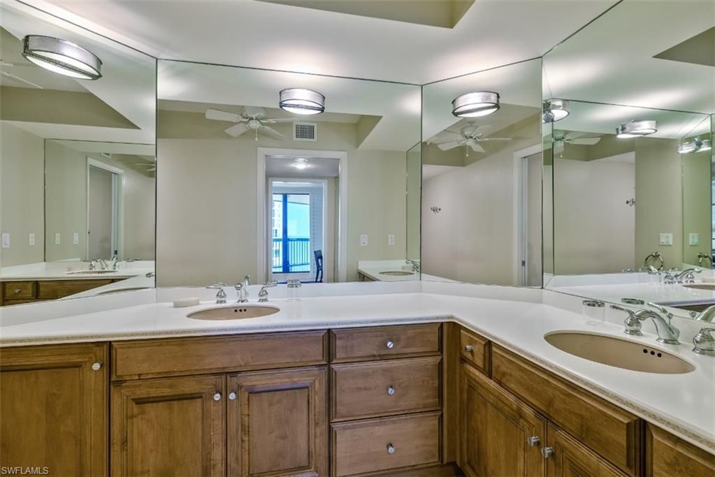 4551 Gulf Shore Blvd N, Unit 1600, Naples, FL 34103 Photo