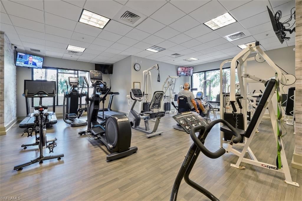 4551 Gulf Shore Blvd N, Unit 1600, Naples, FL 34103 Photo