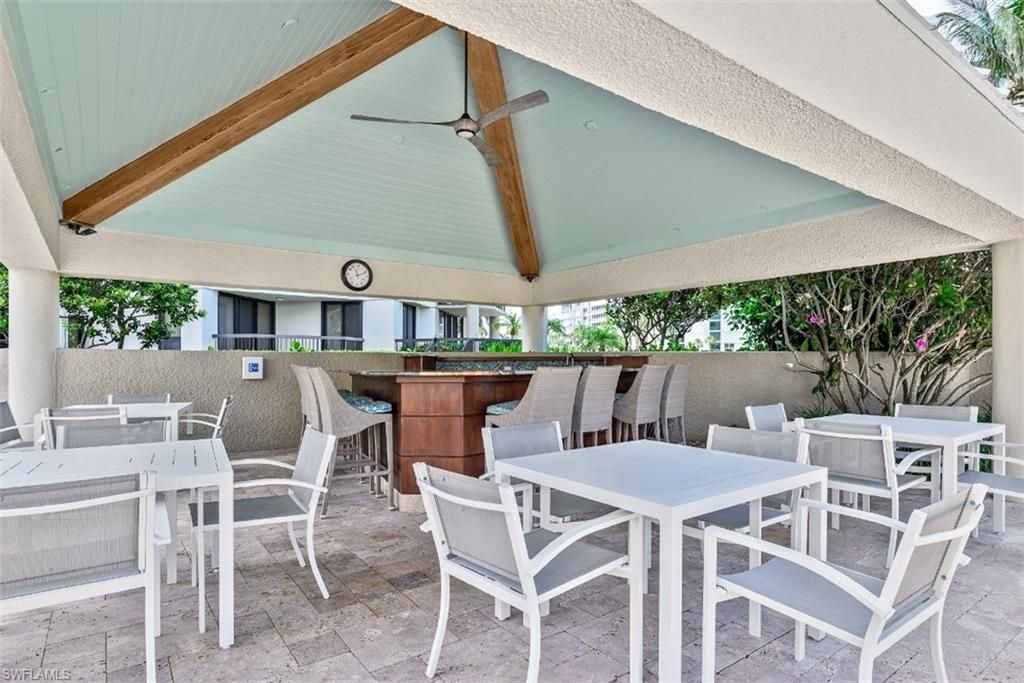 4551 Gulf Shore Blvd N, Unit 1600, Naples, FL 34103 Photo