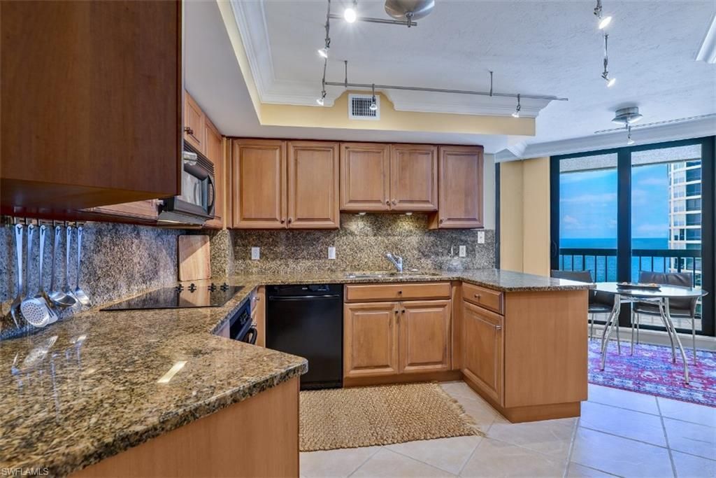 4551 Gulf Shore Blvd N, Unit 1600, Naples, FL 34103 Photo