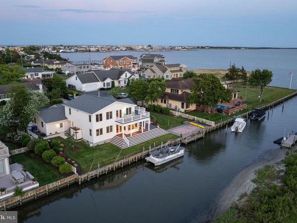 13 VENETIAN DRIVE, REHOBOTH BEACH, DE 19971