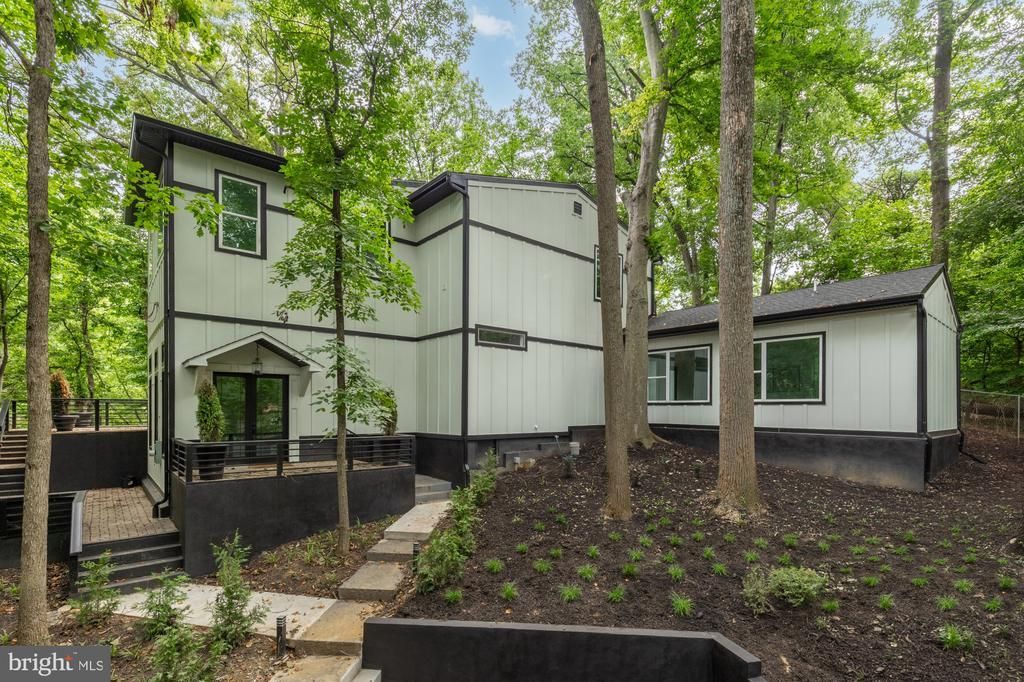811 SLIGO CREEK PARKWAY, TAKOMA PARK, MD 20912