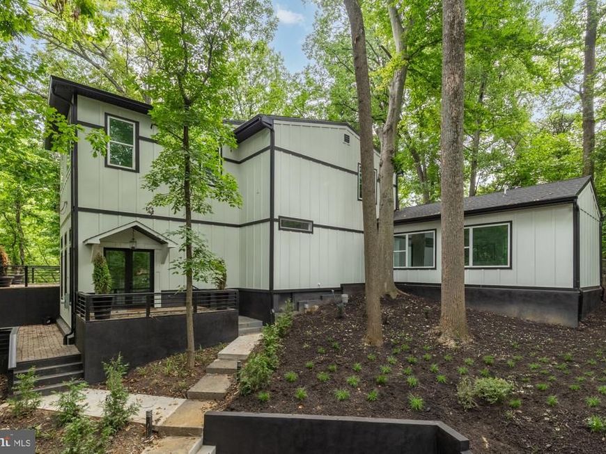 811 Sligo Creek Parkway, Takoma Park, MD 20912 Main Photo