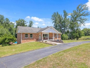 5393 AMICUS RD, RUCKERSVILLE, VA 22968