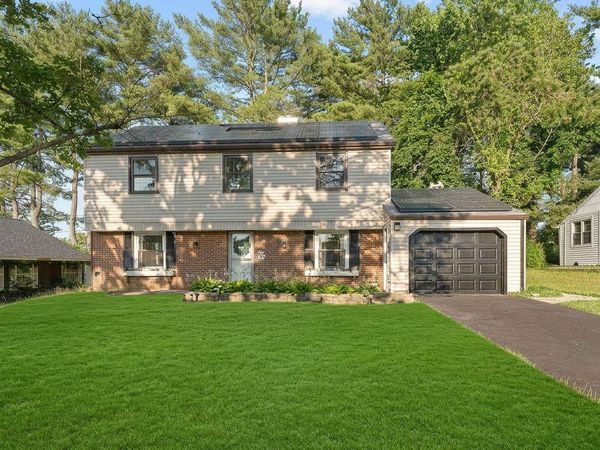 60 PINAFORE LANE, WILLINGBORO, NJ 08046