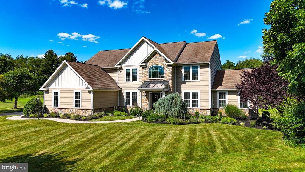 110 HERITAGE COURT , PHOENIXVILLE, PA 19460