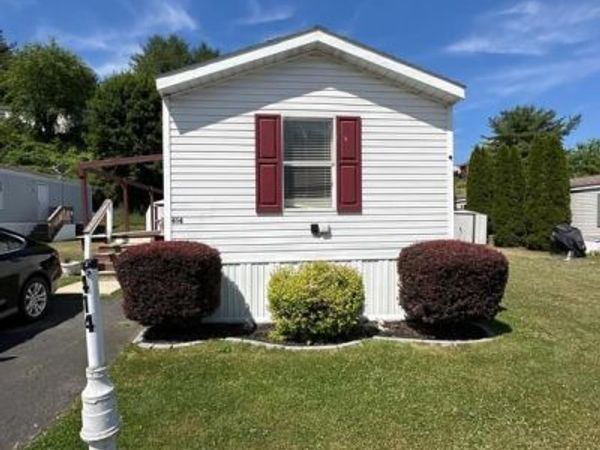414 FRIEDEN MANOR, SCHUYLKILL HAVEN, PA 17972