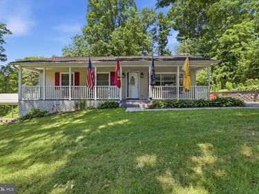 300 OAKBROOK DRIVE, FELTON, PA 17322