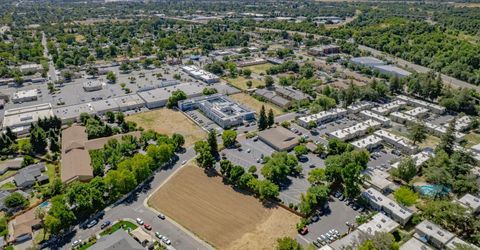 2391 Northview Dr, Sacramento, CA 95833 Photo