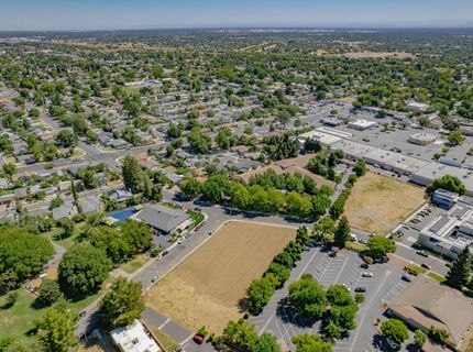 2391 Northview Dr, Sacramento, CA 95833 Photo