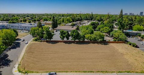 2391 Northview Dr, Sacramento, CA 95833 Photo