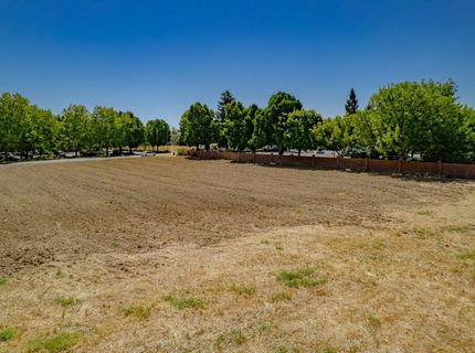 2391 Northview Dr, Sacramento, CA 95833 Photo