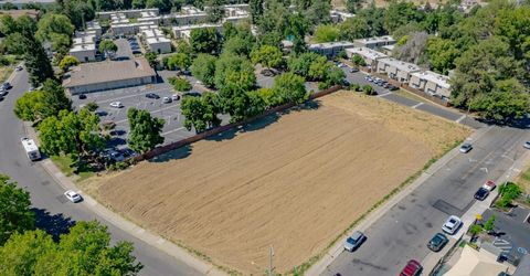 2391 Northview Dr, Sacramento, CA 95833 Photo