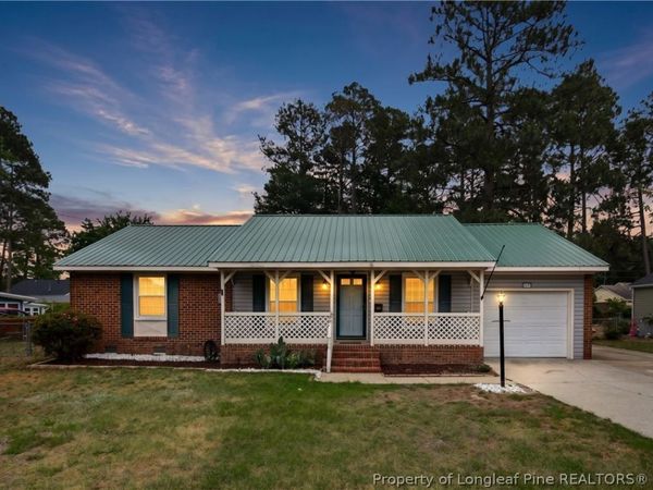 547 Farmview Drive, Fayetteville, NC 28311