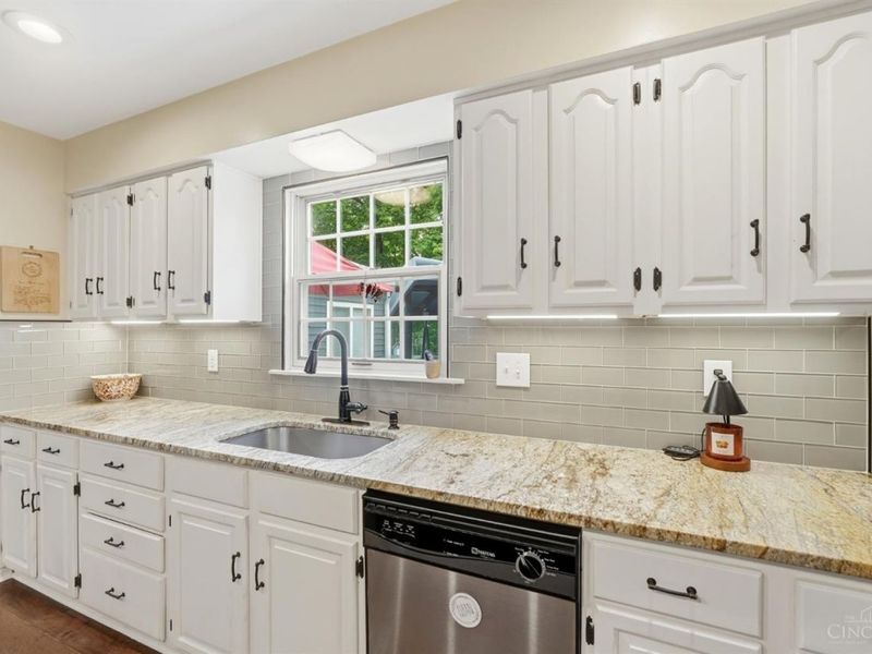4455 Burnham Woods Drive, Middletown, OH 45005 Photo 22