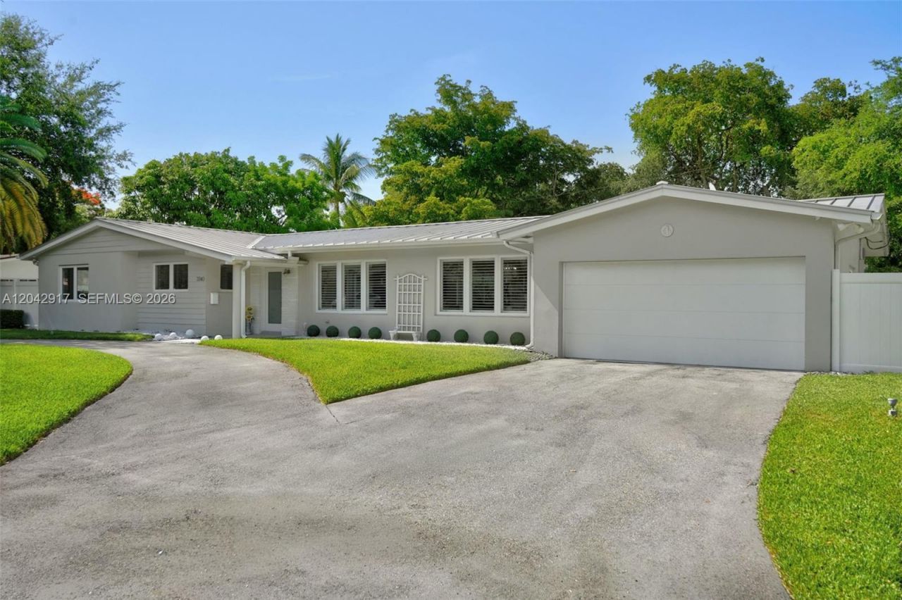 7240 SW 131st St, Pinecrest, FL 33156 Photo