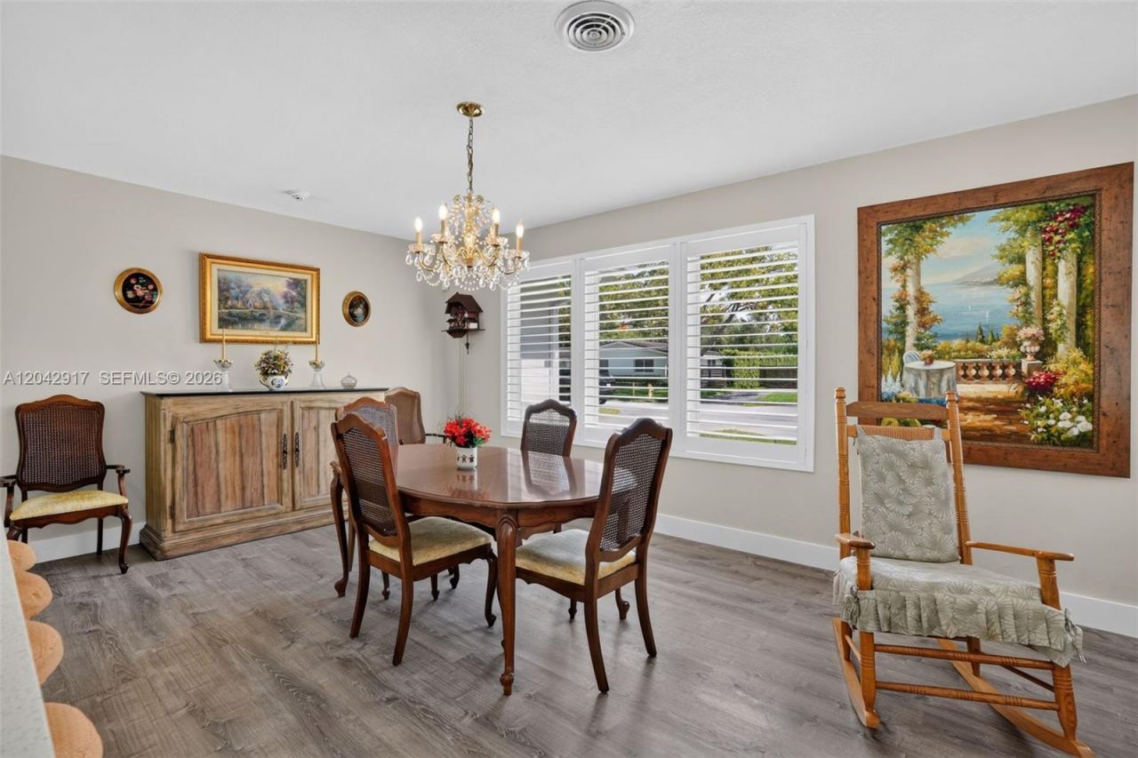 7240 SW 131st St, Pinecrest, FL 33156 Photo