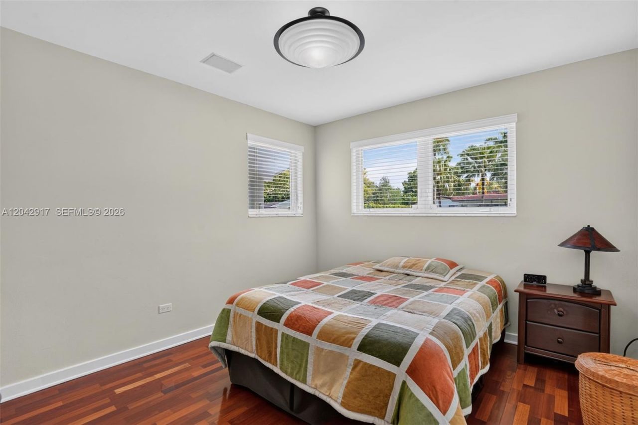 7240 SW 131st St, Pinecrest, FL 33156 Photo