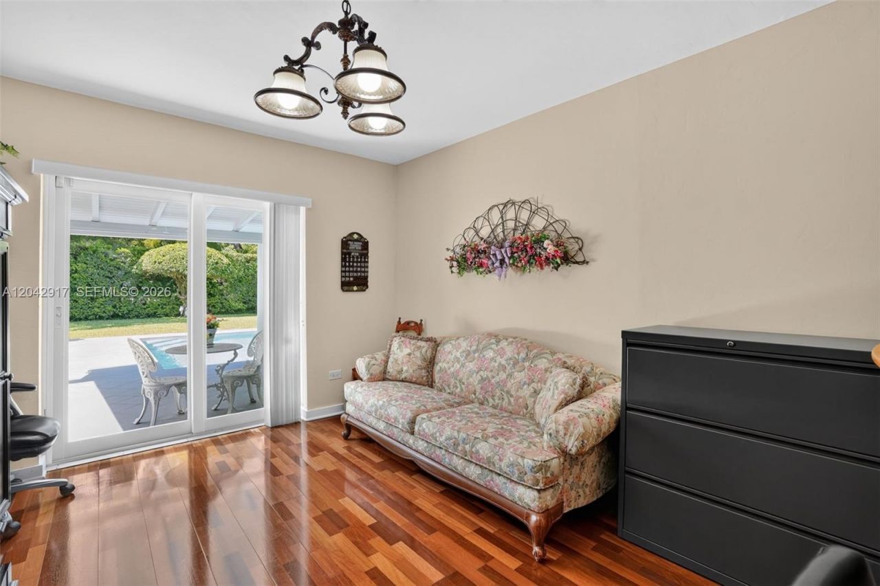 7240 SW 131st St, Pinecrest, FL 33156 Photo