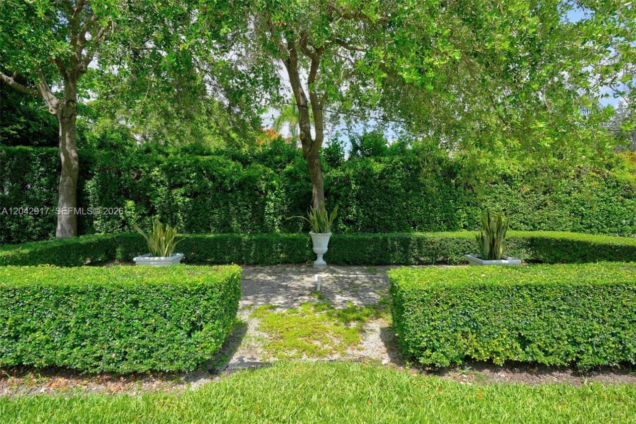 7240 SW 131st St, Pinecrest, FL 33156 Photo