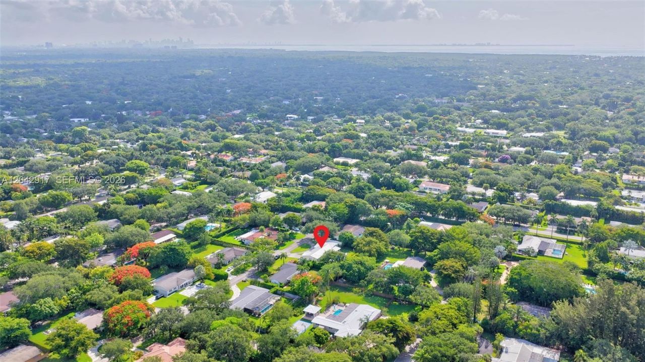 7240 SW 131st St, Pinecrest, FL 33156 Photo