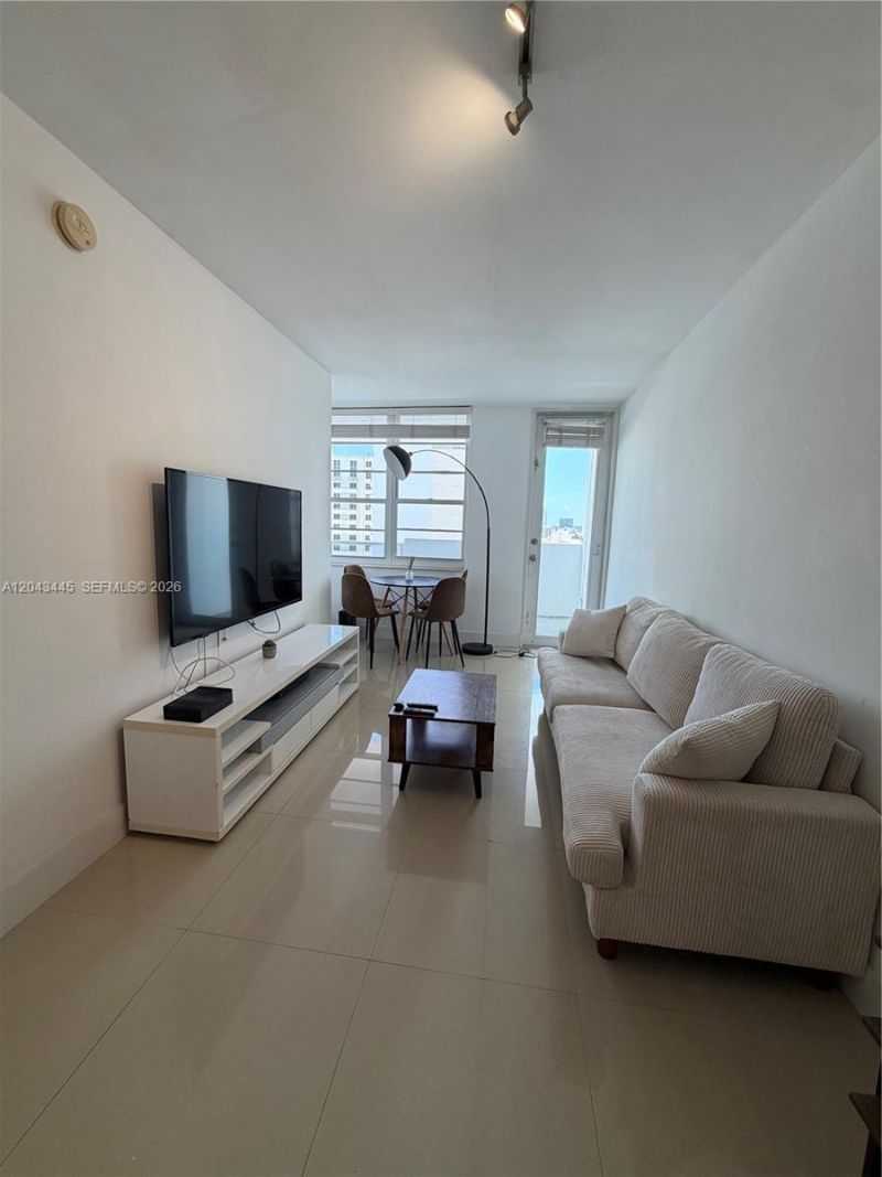 100 Lincoln Rd , Unit 1507, Miami Beach, FL 33139 Photo