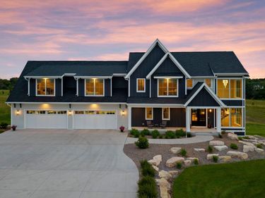 7350 Inwood Way N, Grant, MN 55082