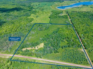 89225 Little Oak Lake Road, Kerrick, MN 55756