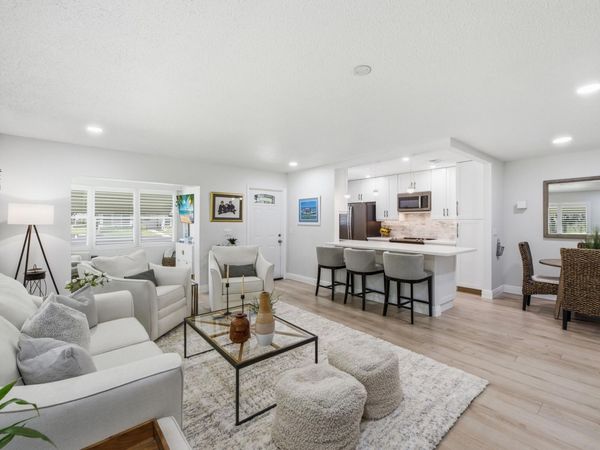 957 Circle Drive, Unit D, Delray Beach, FL 33445