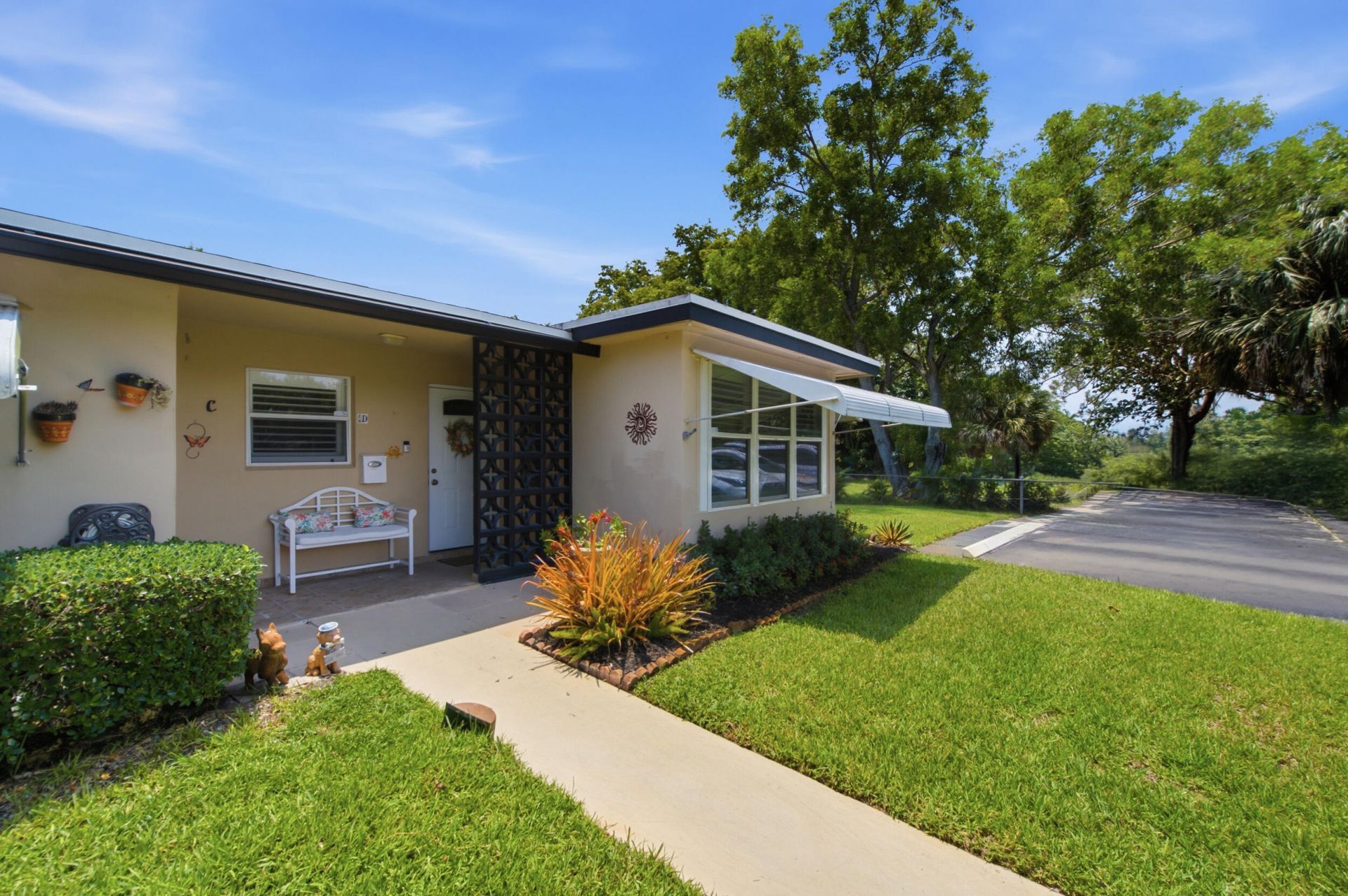 957 Circle Drive, Unit D, Delray Beach, FL 33445 Photo