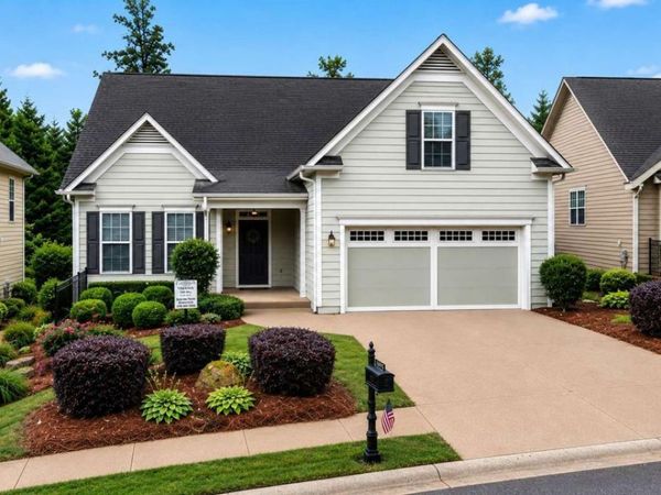3389 Cresswind Parkway SW, Gainesville, GA 30504
