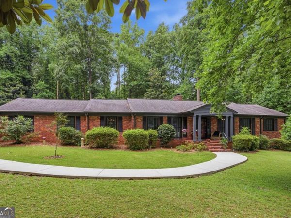 635 Wisteria Drive SW, Marietta, GA 30064