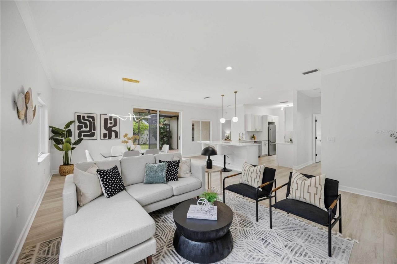 4320 Marcott Circle, Sarasota, FL 34233 Photo