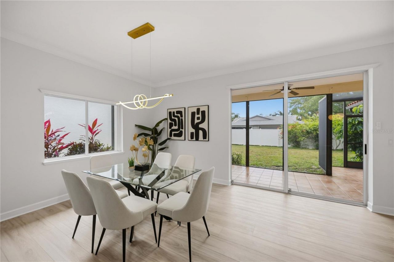 4320 Marcott Circle, Sarasota, FL 34233 Photo