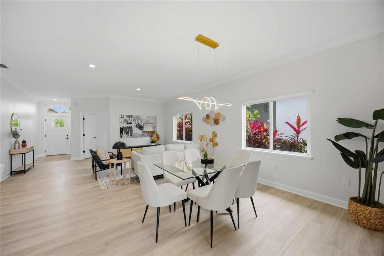 4320 Marcott Circle, Sarasota, FL 34233 Photo