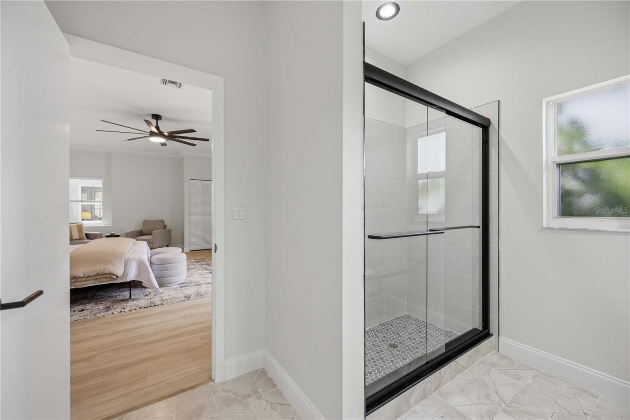 4320 Marcott Circle, Sarasota, FL 34233 Photo