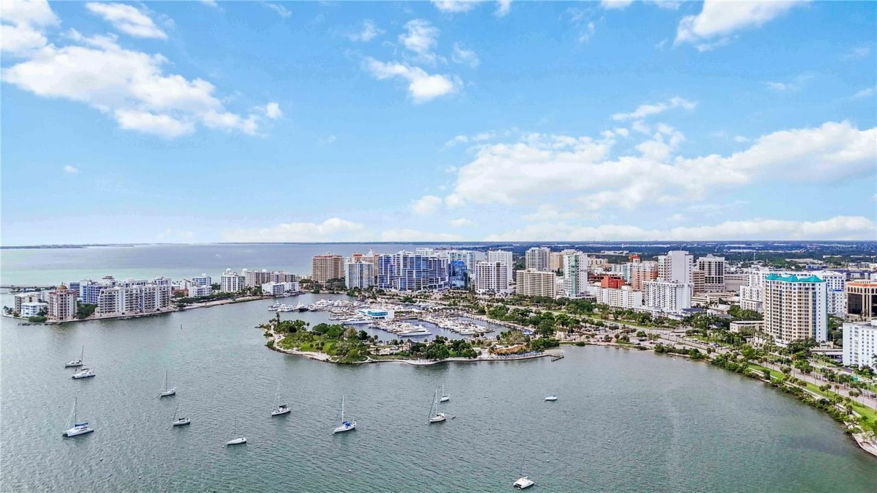 4320 Marcott Circle, Sarasota, FL 34233 Photo