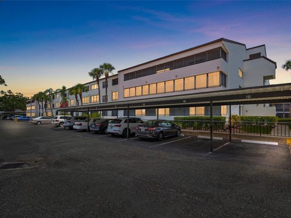 2587 COUNTRYSIDE BOULEVARD , Unit 6110, CLEARWATER, FL 33761